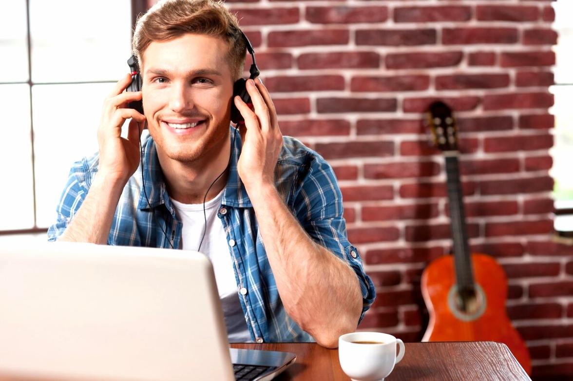 Students engaged in interactive financial planning workshop